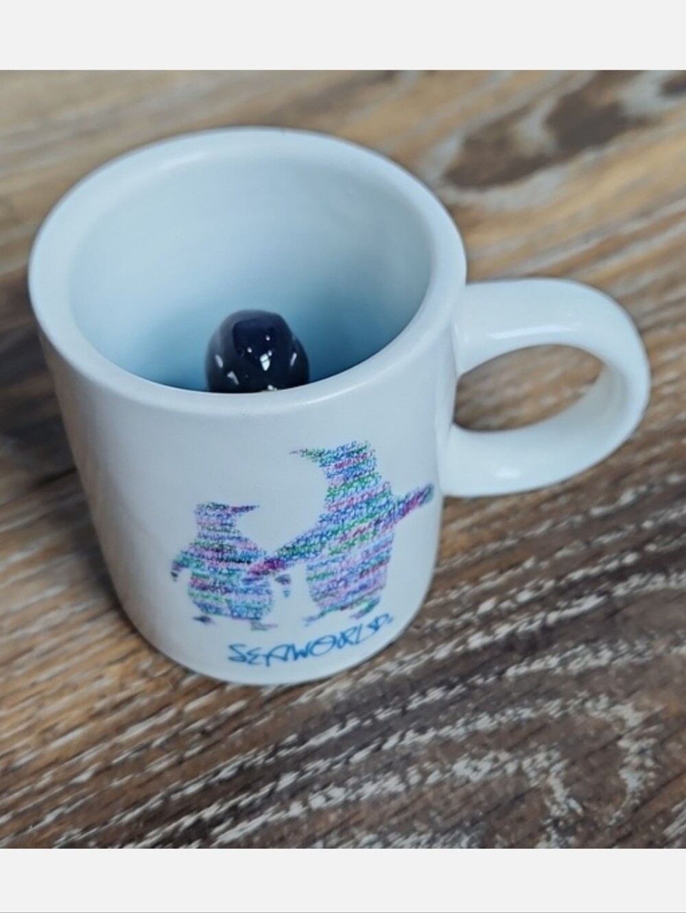 NWT Sea World Penguin Mug Blue Green Purple Yellow White